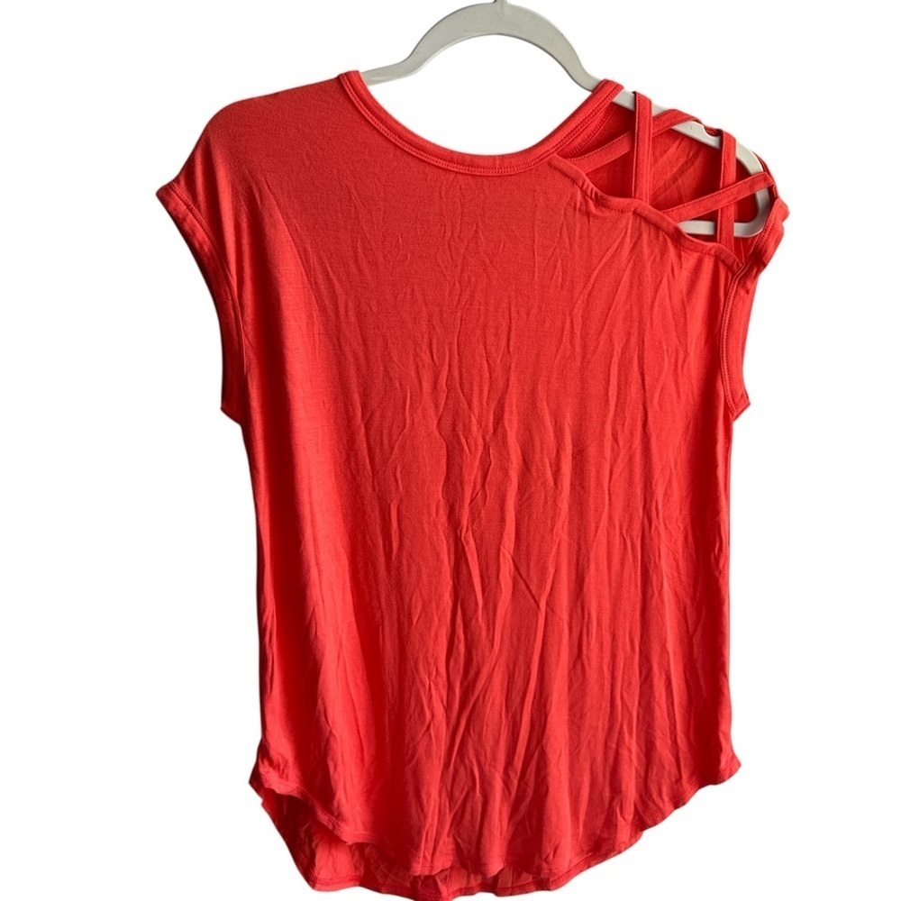 Women's orange Short Sleeve Top